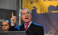 השר שלום: חטפנו מכה   