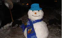 А снег идет, а снег идет