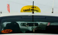 Арабских таксистов «угощали» слезоточивым газом