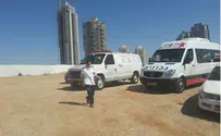 טרקטור דרס למוות גבר ששכב על החוף