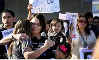 US Frees Detained Migrants as Budget Cuts Loom