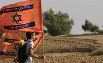 Archive Photo: Flash 90 Watch: Behind the Scenes of the March for Gush Katif