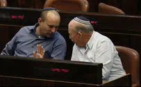 'לפיד התחייב - בנט מטפל'