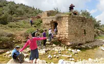 משקפת: אלפי מבקרים ביו"ש ובבקעה בפסח