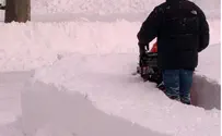Freak Spring Storm Slams Into American Midwest