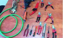 Police Sting Op Nets Arab Car Thieves