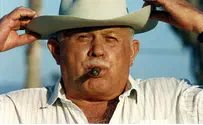 Former Agriculture Minister Pesach Grupper Dies at 88