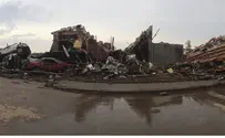 Chabad, Orthodox Union Team Up to Help Tornado Victims