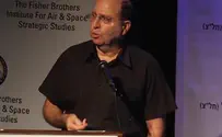 "סדרי עולם לא משתנים באיומים ובכותרות"
