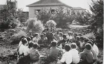 INN: L.D. Israel's History in Pictures: The Cigarbox Collection
