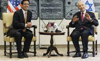 Peres Hosts GOP Representatives