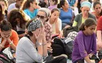 Thousands Gather for Biblical Prayer at Tabernacle Site