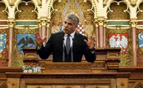 Lapid Denounces Anti-Semitism in Hungary
