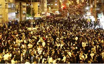 Ни на одних похоронах не собиралось столько людей