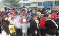 "דתיים מחפשים קהילה, לא רק מרפסת סוכה"