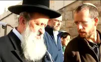 הרב מוצפי ביקר והתפלל בבית המכפלה