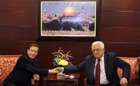 Herzog Speaks to Abbas, Urges Resumption of Talks
