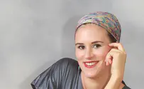 אמילי עמרוסי ספדה: גידלת אותי            