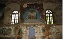 Campaigners Rally to Save Historic pre-Holocaust Synagogue