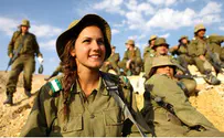 Flash 90 IDF Lets Female Soldiers Be Kashrut Inspectors