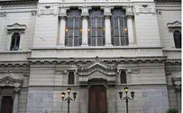 Pigs' Heads Mailed to Israeli Embassy, Synagogue in Rome