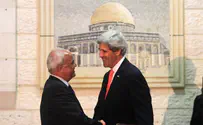 Rabbis Threaten Kerry with 'Divine Wrath'