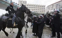 חרדים תקפו לוכדי עריקים באשדוד