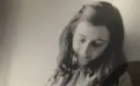 מי הלשין לנאצים על אנה פרנק ומשפחתה?