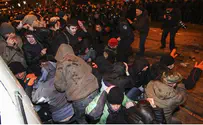 Reuters Ukraine Retakes Donetsk Building from Demonstrators