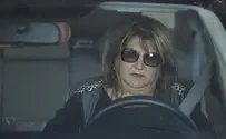 אולמרט לזקן: 10,000 דולר על כל חודש בכלא