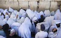נערכים למעמד 'ברכת כהנים' בחג הסוכות