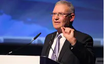 Flash 90 Yadlin: the PA has Chosen a 'Diplomatic Intifada'
