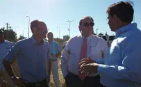 Huckabee in Gush Etzion: Israel's Enemies Are America's Enemies