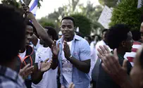 Flash 90 NGO Accuses Israel of 'Illegally' Expelling Illegal Immigrants