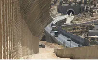 Diplomats Try to Defend 'Separating' Gush Etzion