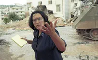 העלילה החדשה: 'שותלים' סכינים בידי פלסטינים
