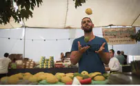 Photo Essay: Israel Prepares for Holiday of Sukkot