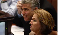 Livni, Lapid to Form 25-MK Leftist Front