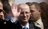 Netanyahu Lets PA Prime Minister Pray on Temple Mount
