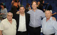 10,000 טאבלטים כבר חולקו למורים