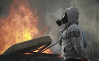 Watch: Firework 'War Zone' as Arabs Target Police in Jerusalem
