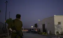 כוכב יעקב: שעות בתוך הבית החשוך