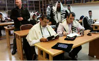 US Ambassador Prays at Synagogue Targeted in Deadly Attack