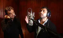 זמרים וחברים התאחדו לשיר לזכר הנערים