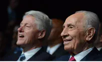 Peres as PM Met US President Month Before Elections
