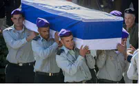 'Dor Always Gave Money to Soldiers Who Didn't Have'