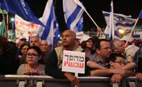 30,000 Flood Leftist Pre-Elections Rally
