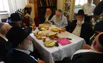 הרבנים התכנסו בבית הרב צבי יהודה זצ''ל