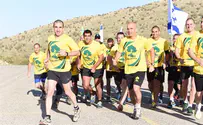 צה"ל נאבק בהדפסת חולצות עם מסרים מיניים