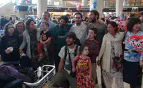 שליחי חב"ד קטמנדו שלחו את הילדים ארצה